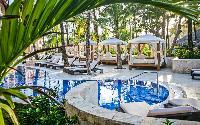 Majestic Colonial - Majestic Colonial -